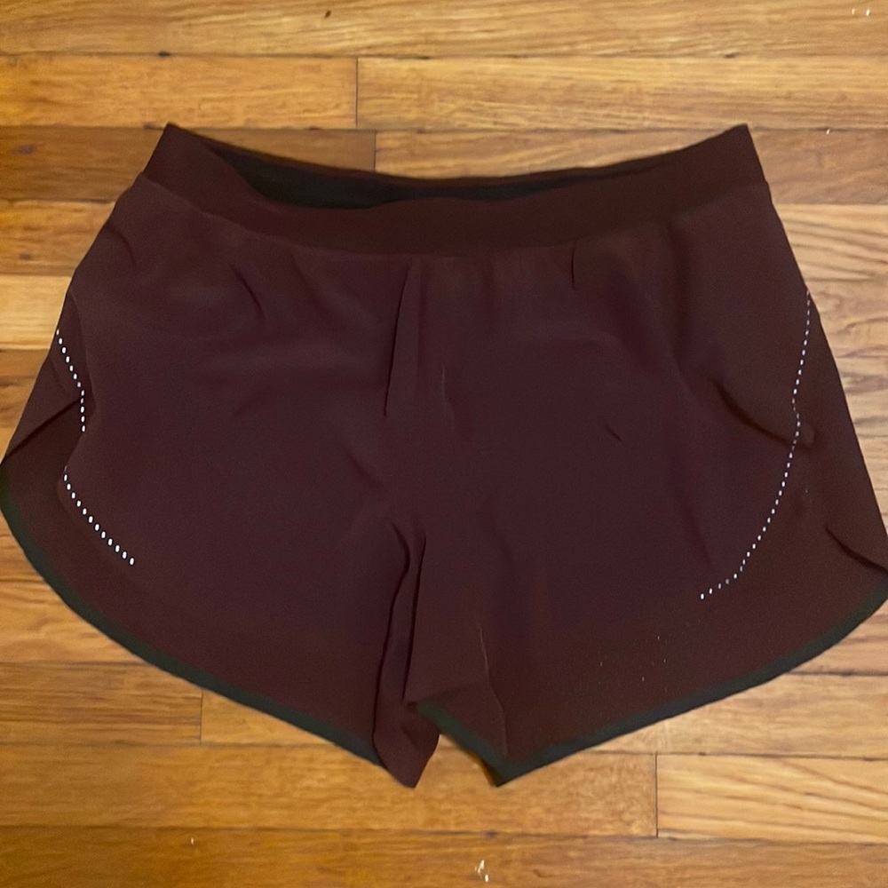 Find your pace high rise 3” short